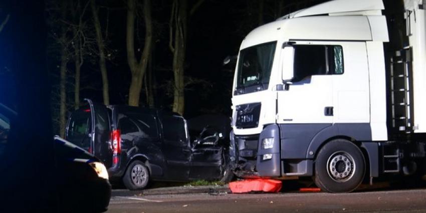 Zwaargewonde bij bizar ongeval N34 