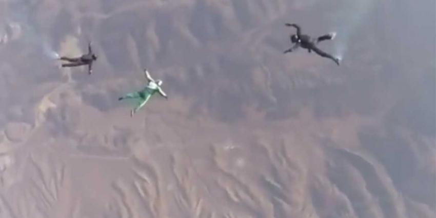 Stuntman overleeft sprong van 7600 meter hoogte zonder parachute