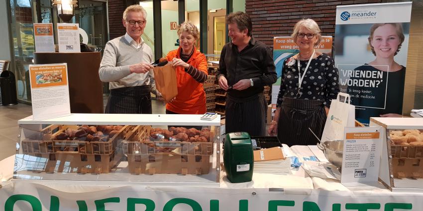 Geslaagde oliebollenactie in Meander voor te vroeg geboren baby’s