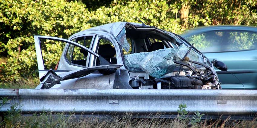Foto van auto na ongeval A50 | Willy Smits | www.112journaal.nl