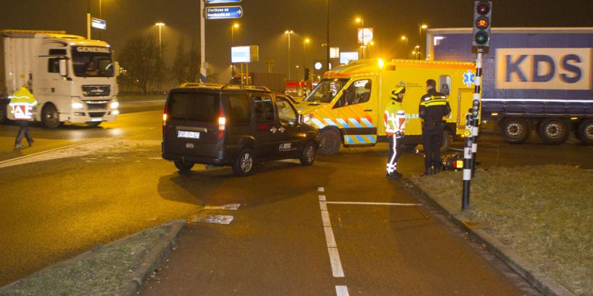 Scooterrijder gewond na aanrijding in Vlaardingen