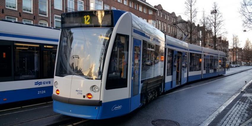 Twee trams ontspoord na aanrijding in Amsterdam-West 
