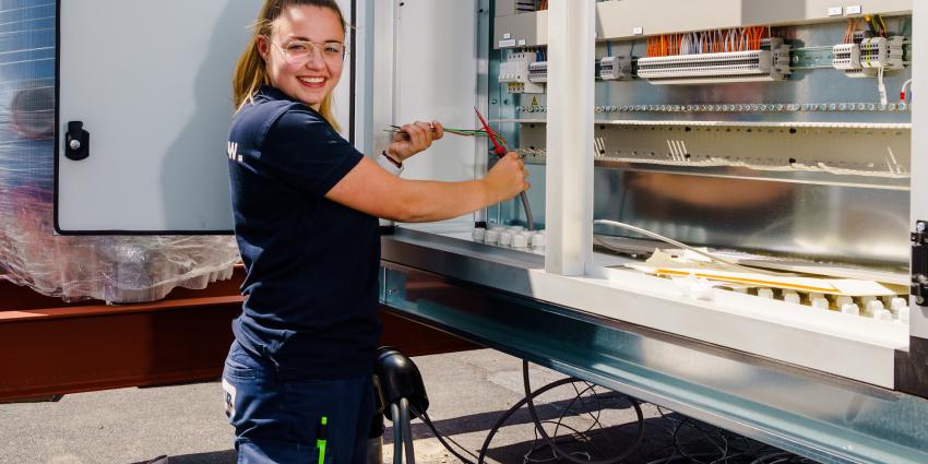 Steeds meer meisjes kiezen voor techniek