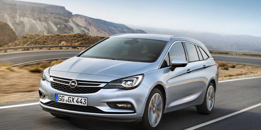 opel-astra-sports-tourer