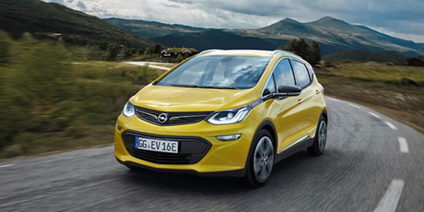 Opel Ampera-e rijdt ruim 400 kilometer op accupakket