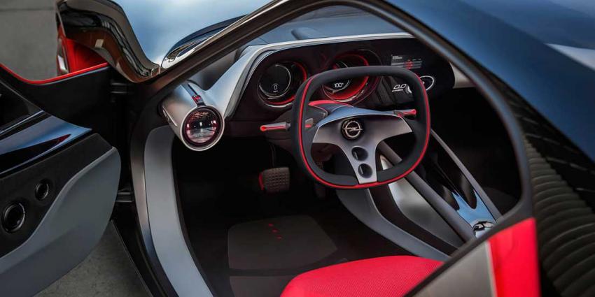 Opel GT Concept onthult visionair interieur met Human Machine Interface 