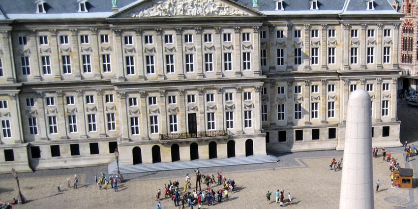 foto van paleis op de dam | fbf