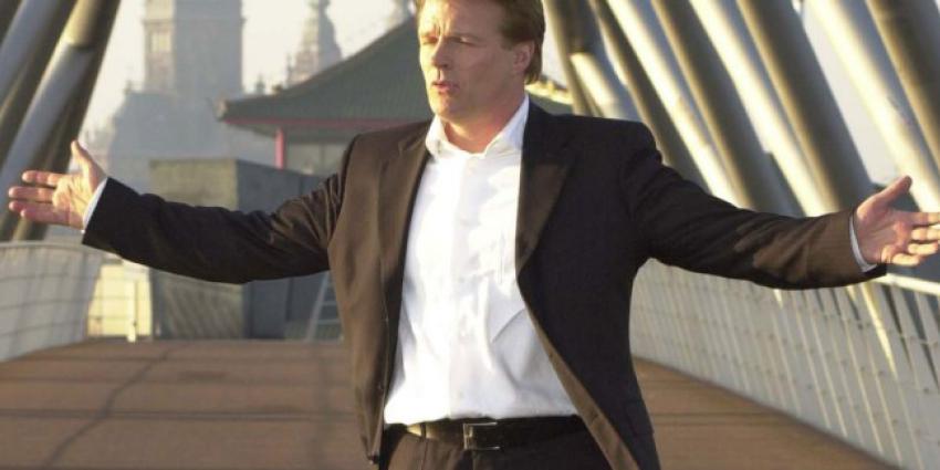 Peter Jan Rens (63) trouwt op 10 oktober zijn Virginia (21)