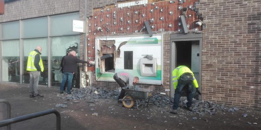 plofkraak, abn amro, winkelcentrum, uithoorn