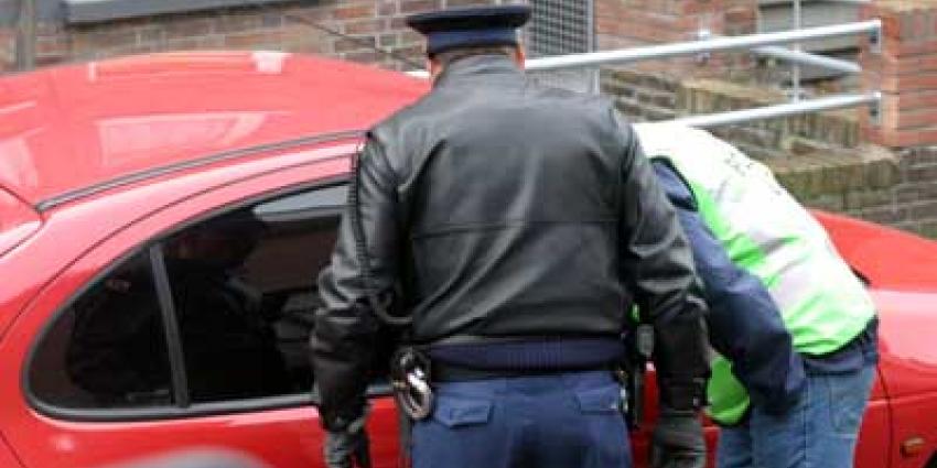 Foto van politie auto controle | Archief EHF