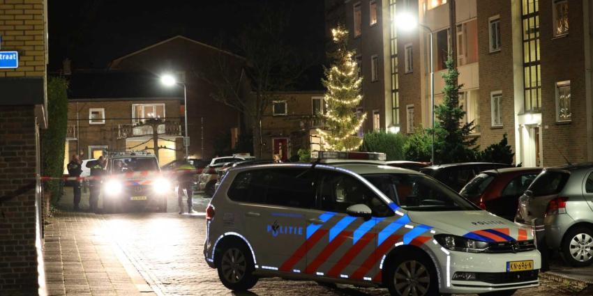 politieauto-kerst-donker