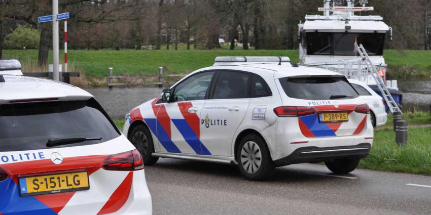 politieboot-auto