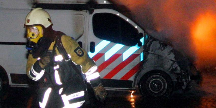 Politievoertuig in brand gestoken in Hillegom