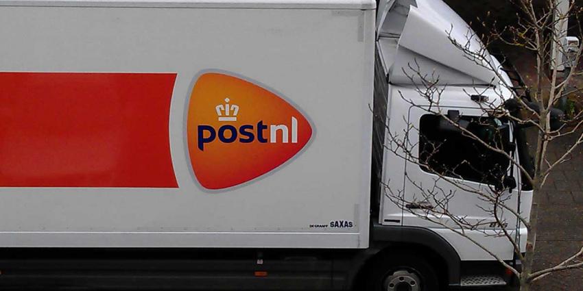vrachtwagen PostNL