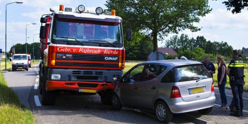 Ravage na ongeval met vrachtauto op N622 bij Schijndel