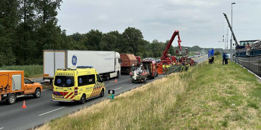 redding-matroos-kanaal-brandweer