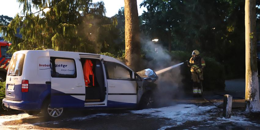 Brandweer blust brand