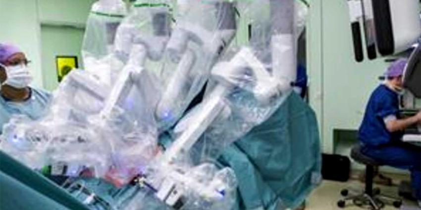 Martini Ziekenhuis Groningen voert 100e robotoperatie prostaatkanker uit