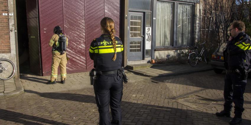 Brandweer onderzoekt rookontwikkeling woning Schiedam