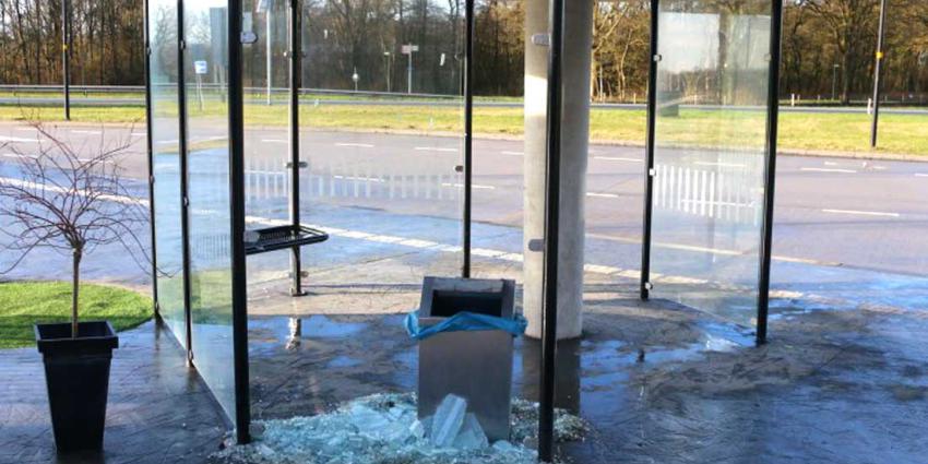 Ruiten van transferium in Gieten vernield