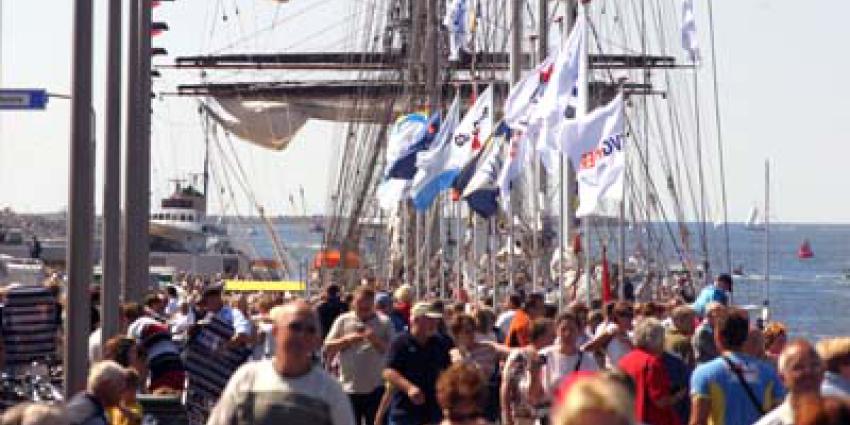 Sail-In Parade 2015 met 8 kilometer lengte twee keer zo lang