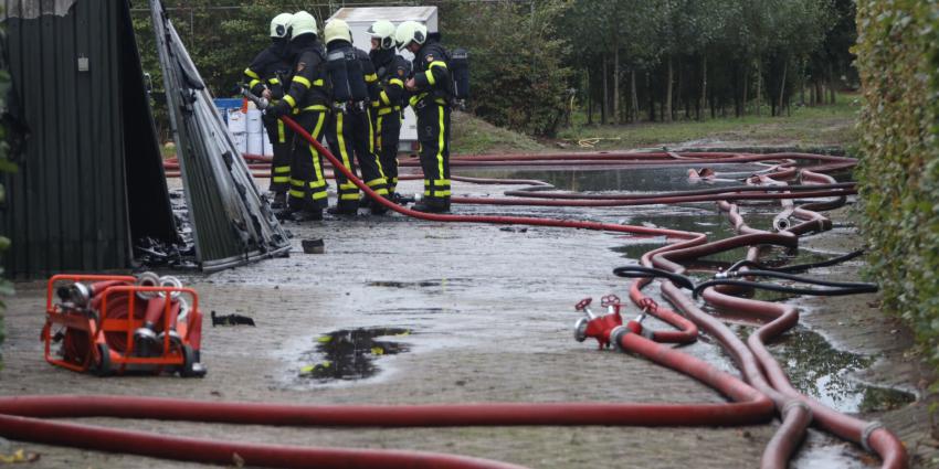 Brandweer blust brand