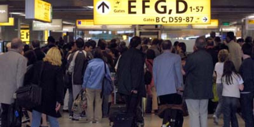 België screent vliegtuigpassagiers op ebola