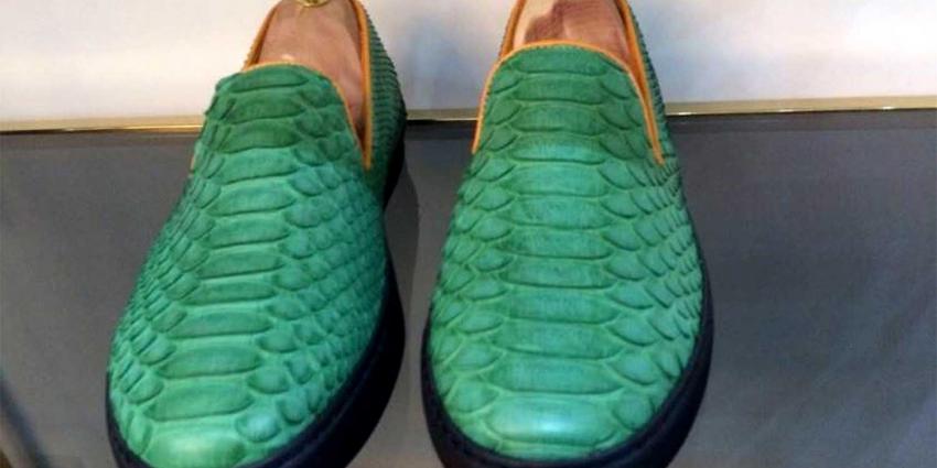 NVWA haalt verboden krokodillenleren kleding uit winkel PC Hooft