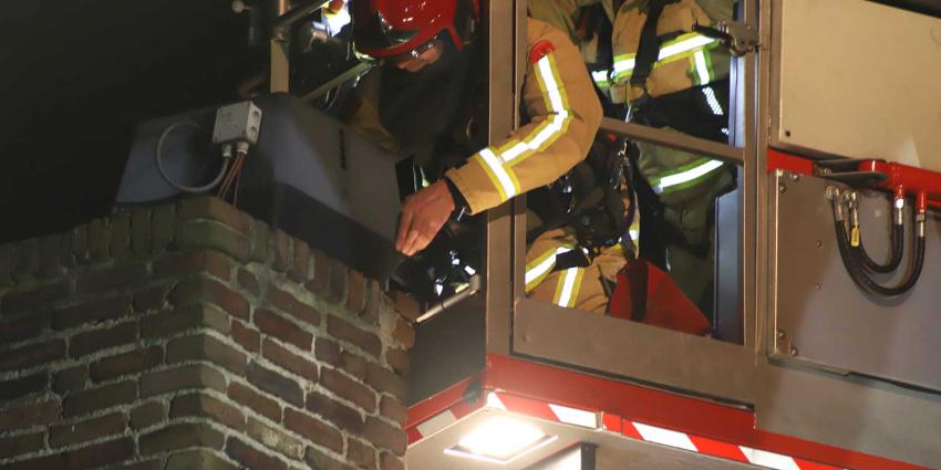 schoorsteenbrand-hoogwerker-brandweer