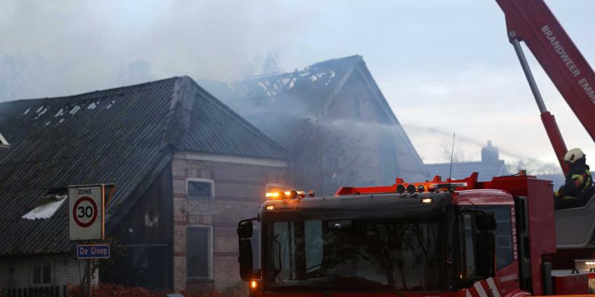 schuurbrand-hoogwerker-brandweer