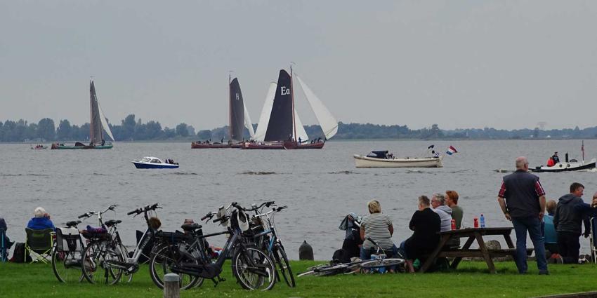 skutsjesil-zeilboten