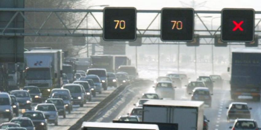 Het is een zeer drukke donderdagochtend spits