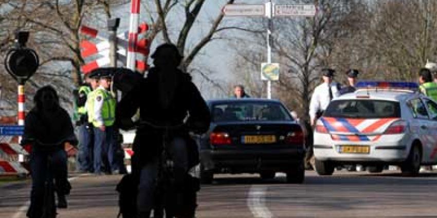 Dode bij botsing tussen trein en lesauto 