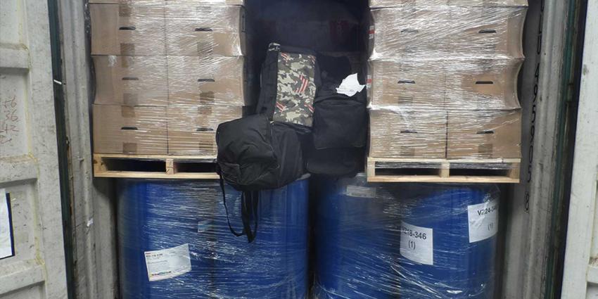 sporttas-coke-contain