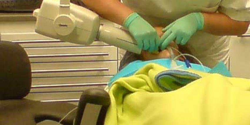 Tandartsen onder de loep vanwege röntgenfoto&#039;s bij kinderen