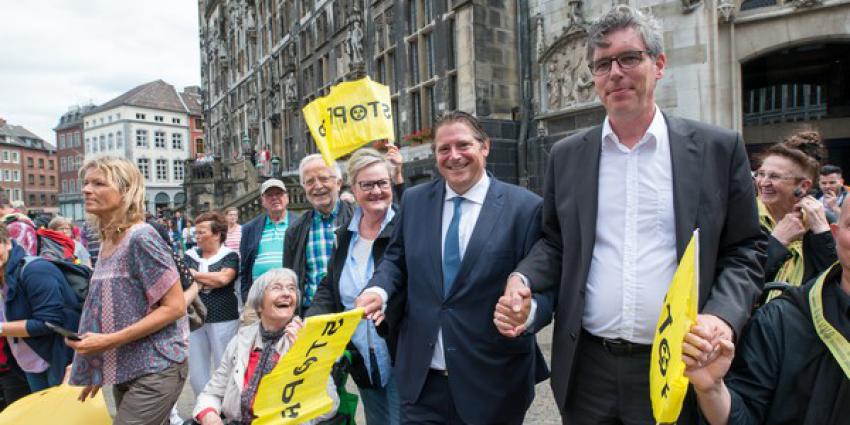 Mensenketting tegen Tihange succes