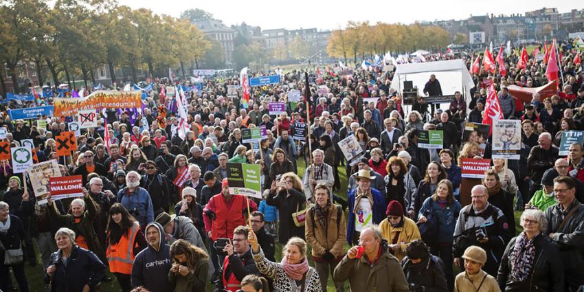 8000 Mensen op op de been tegen handelsverdragen