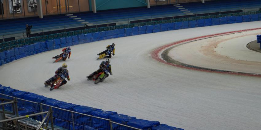 Training WK Ijsspeedway druk bezocht