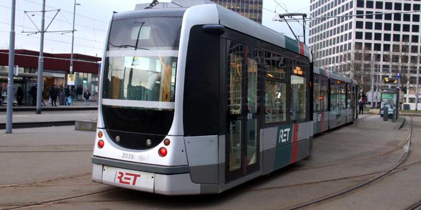 Tramverkeer ontregeld na ontsporing Marconiplein