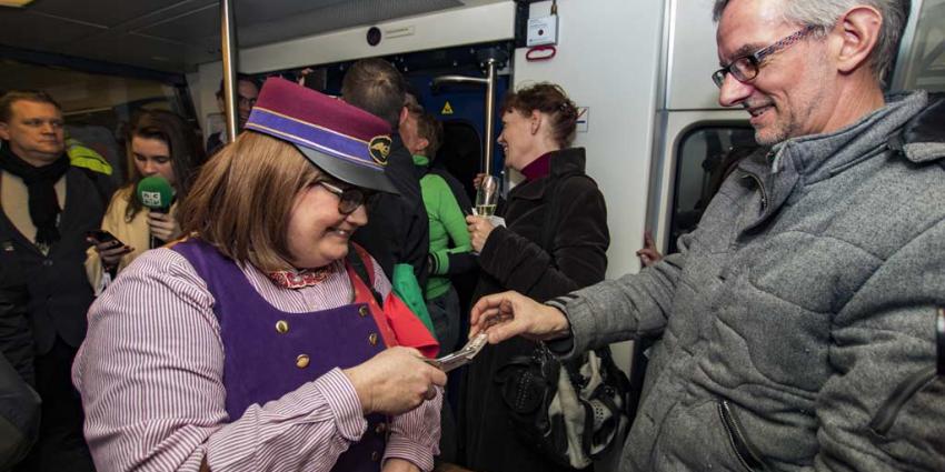 Laatste passagierstrein Rotterdam Hoek van Holland