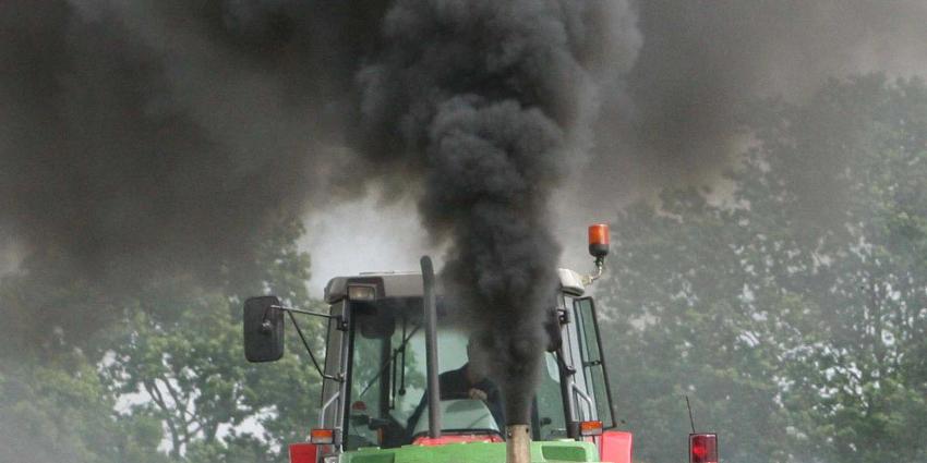 Opnieuw voor tonnen aan extra CO2 de lucht ingegaan door protesten van boeren