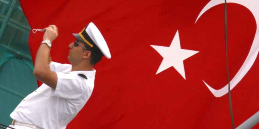 Erdogan kondigt noodtoestand af