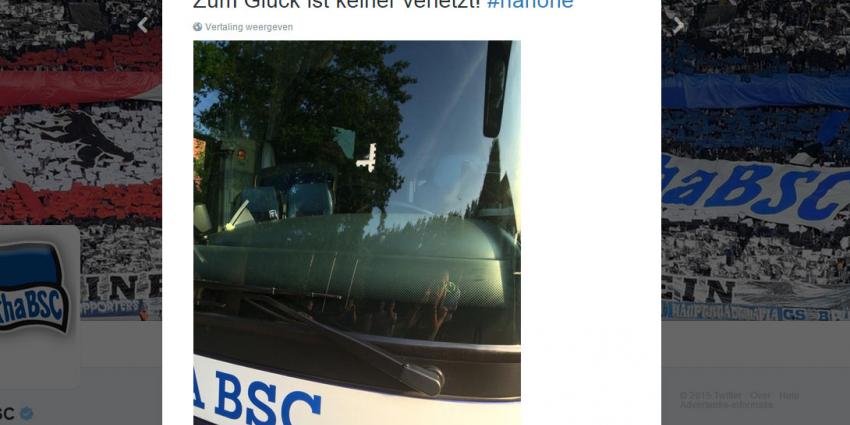Vandalen beschieten bus Hertha BSC 