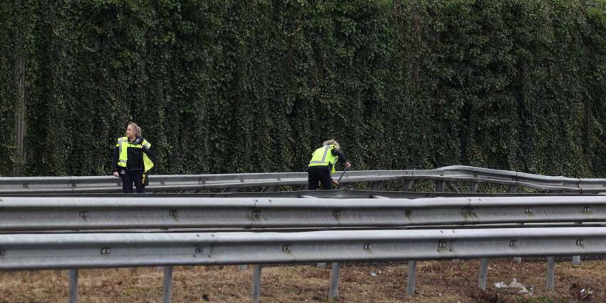 vangrail-politie-snelweg