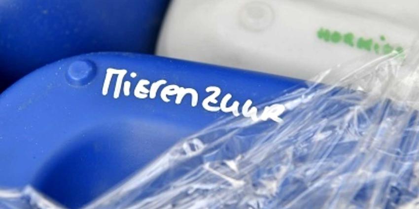 Duizenden liters grondstoffen, hennep en vuurwapens aangetroffen