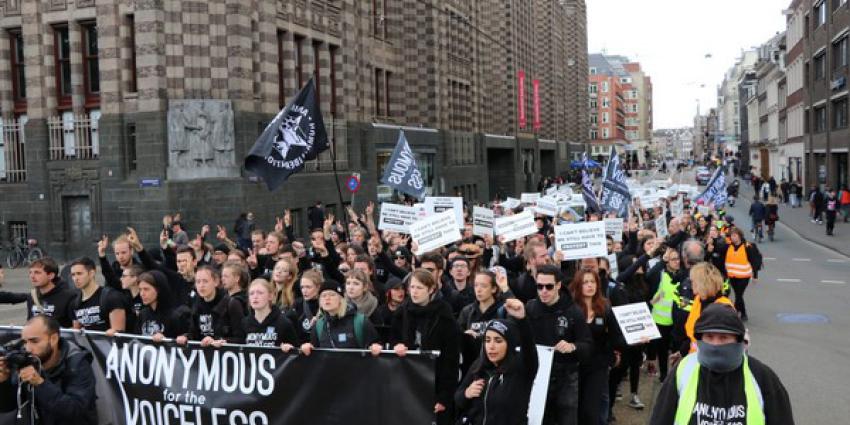 veganisten, demonstratie, dierenleed, industrie 