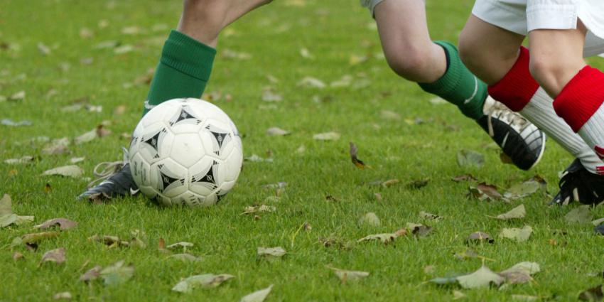 Eredivisie-debutant FC Emmen wint van ADO Den Haag