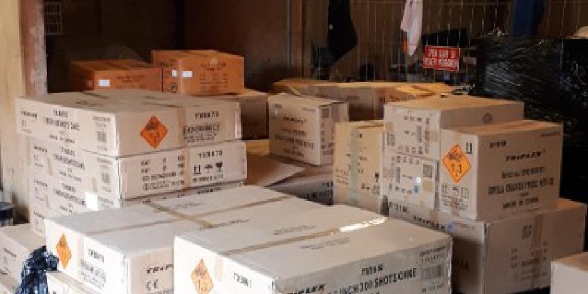 Controle bestelbusjes leidt tot vangst partij illegaal vuurwerk