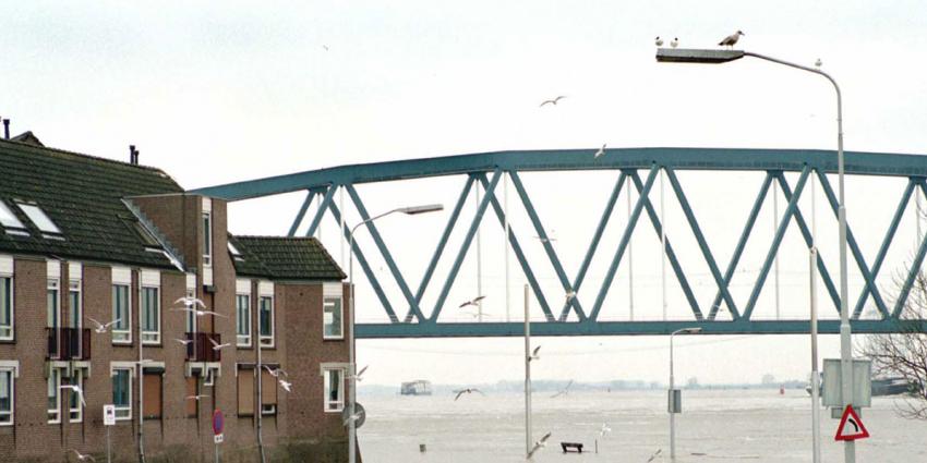 Foto van brug