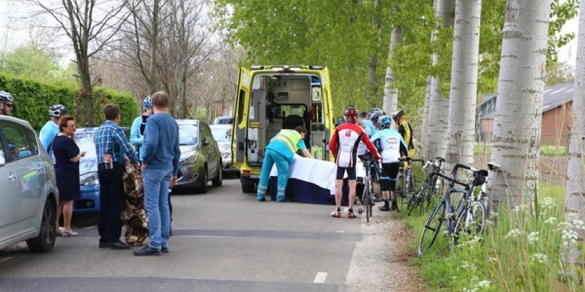 Wielrenner gewond na aanrijding met auto